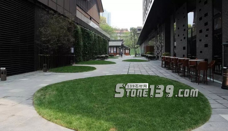創意景觀設計,石材嵌草鋪裝惹人醉