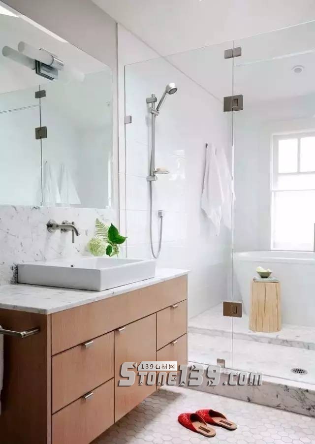 衛生間裝石材要這樣用 干濕分離效果好