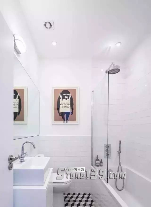 衛生間裝石材要這樣用 干濕分離效果好