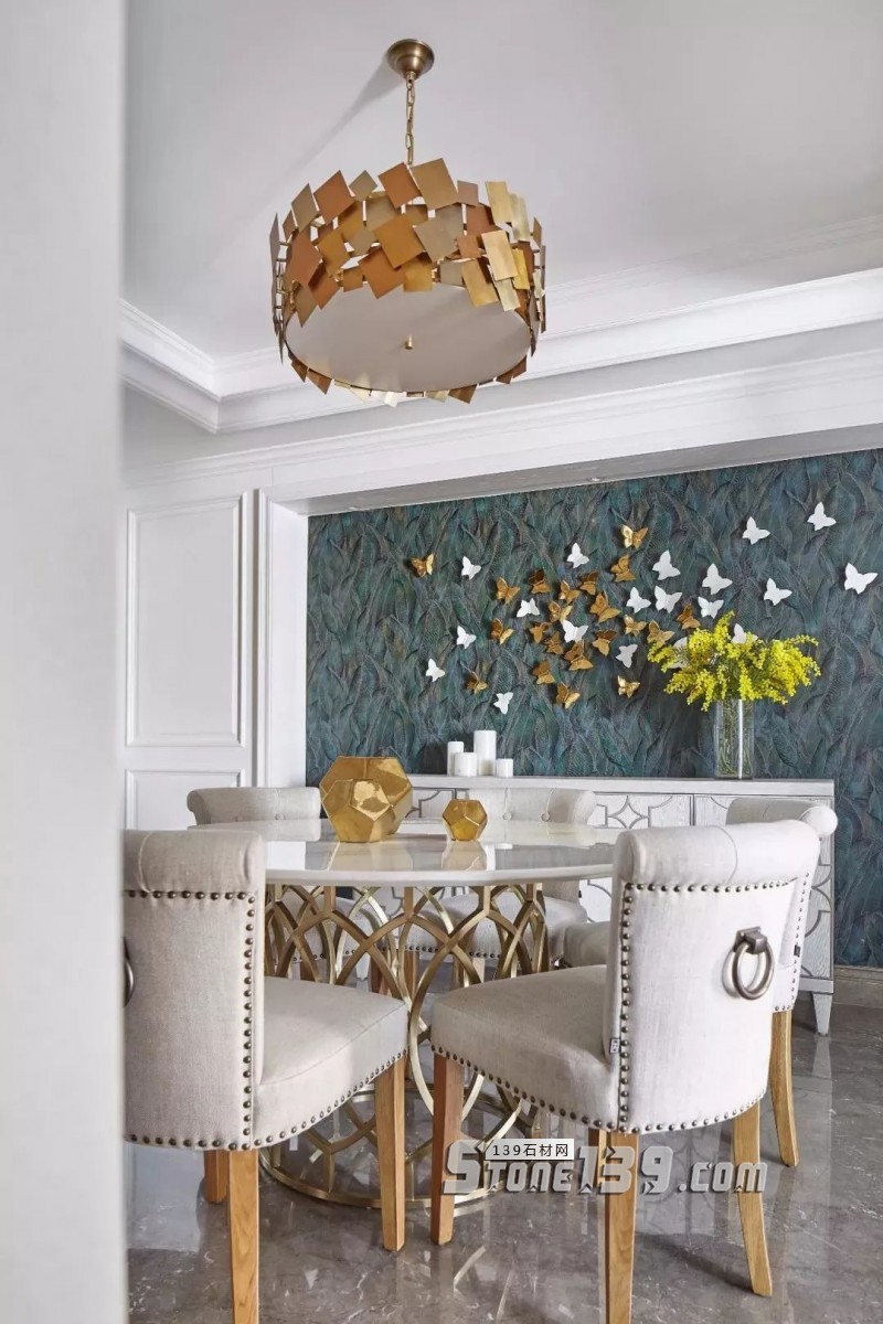 大理石與金屬搭配的裝飾 感受下自然現代風