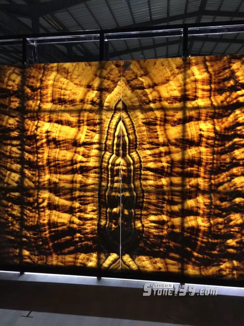 孔雀玉大理石介紹 孔雀玉透光大理石