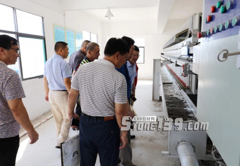 中國石材協會考察組為麻城石材產業發展把脈!
