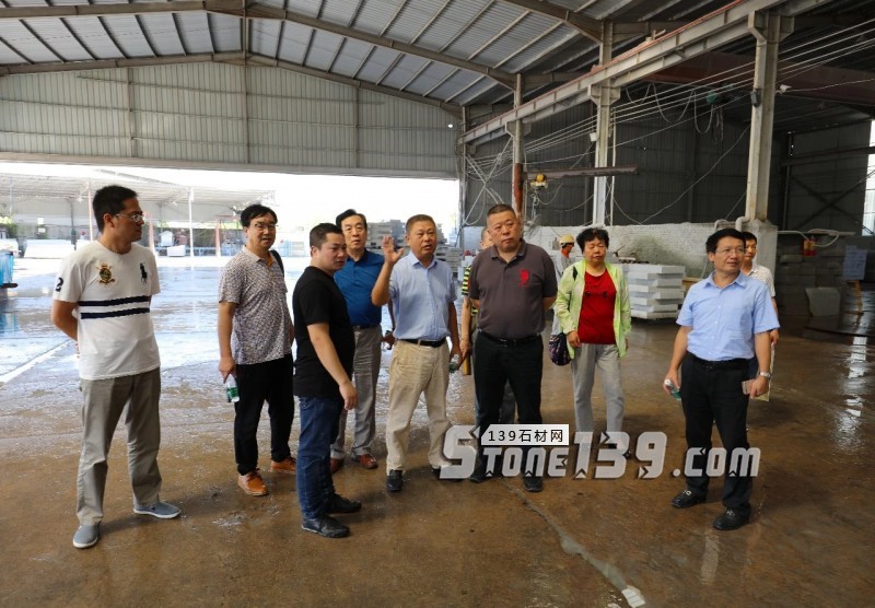 中國石材協會考察組為麻城石材產業發展把脈!