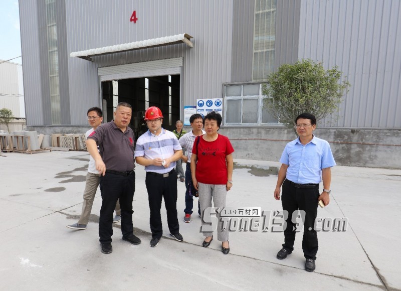 中國石材協會考察組為麻城石材產業發展把脈!