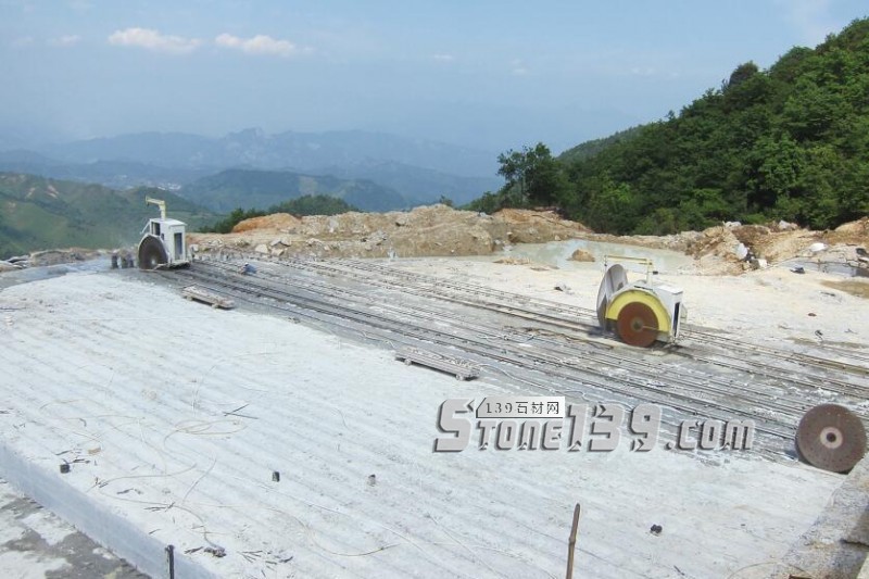 湖南芝麻灰礦山產(chǎn)品介紹