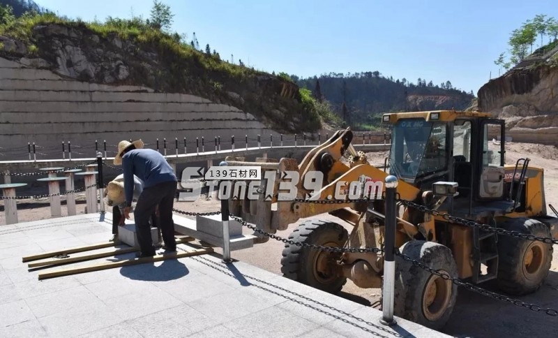 建設中的鶴塘鎮余小山礦山主題公園