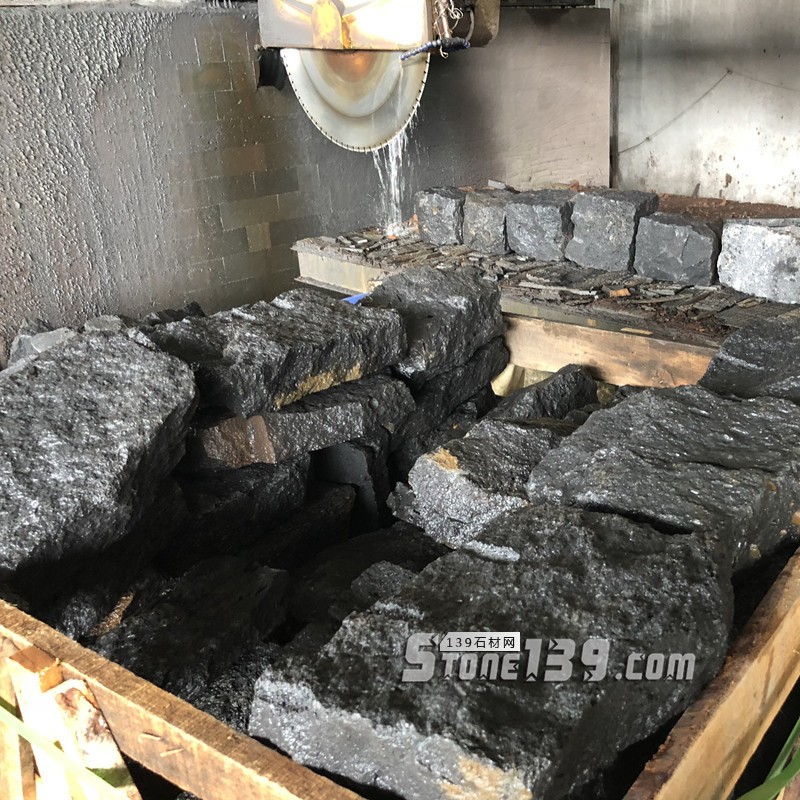 (云南省保山市)騰沖縣火山巖介紹