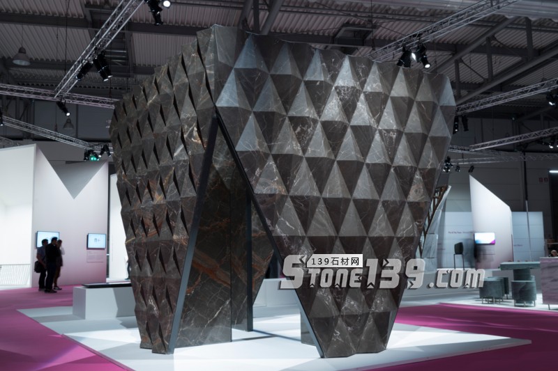 意大利石材展會上的那些大理石藝術品