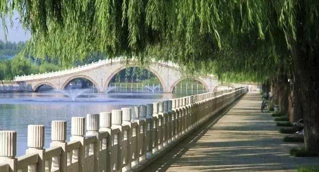 “名動天下”的石雕欄桿作品(附圖) 中國古老石材工程之石雕橋欄桿 承載著千年的歷史與文化