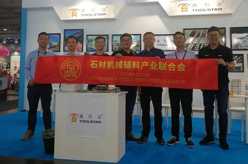 石材機械輔料產業(yè)聯合會首次亮相意大利維羅納石材展