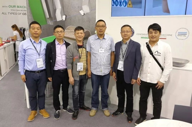 石材機械輔料產業(yè)聯合會首次亮相意大利維羅納石材展