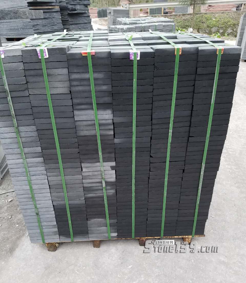 雅蒙黑石材(雅安黑、四川黑、中國(guó)黑)圖文介紹 雅蒙黑石材