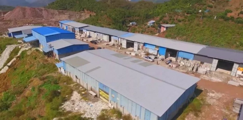浙江溫州泰順縣十三家石材廠違建生產經營,被采取強硬措施處置