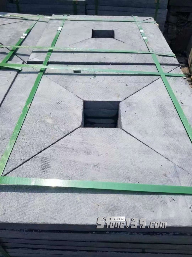 四川雅安天虹石材廠主營雅蒙黑、滎經(jīng)紅（中國紅）、紫檀木紋、漢白玉