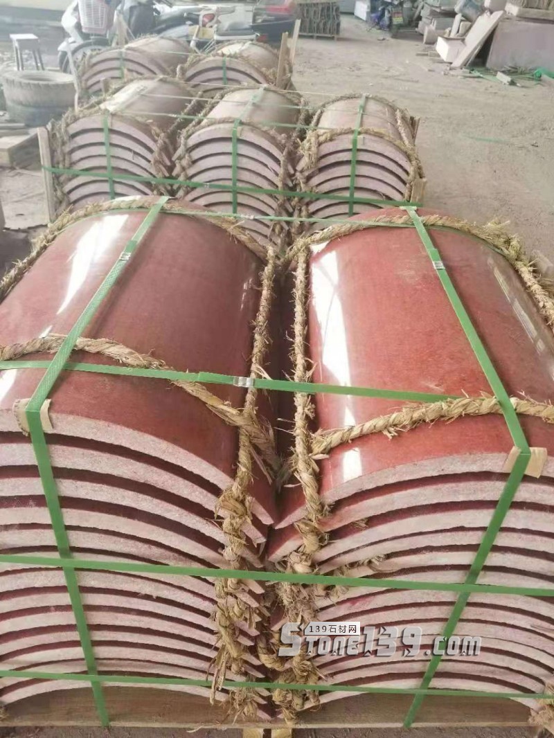 四川雅安天虹石材廠主營雅蒙黑、滎經(jīng)紅（中國紅）、紫檀木紋、漢白玉