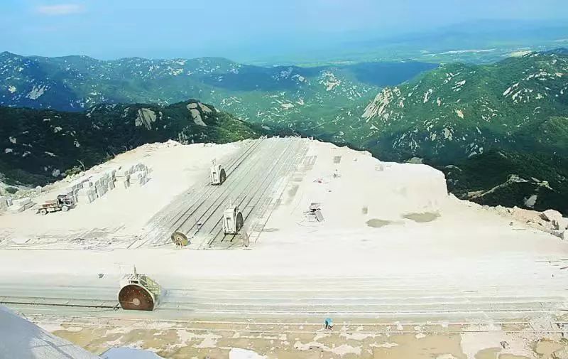 隨州打造全國(guó)石材樣板區(qū)系列報(bào)道之二 :黨委政府選擇石材戰(zhàn)略決策英明