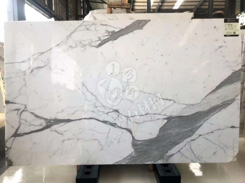 魚肚白和雪花白大理石