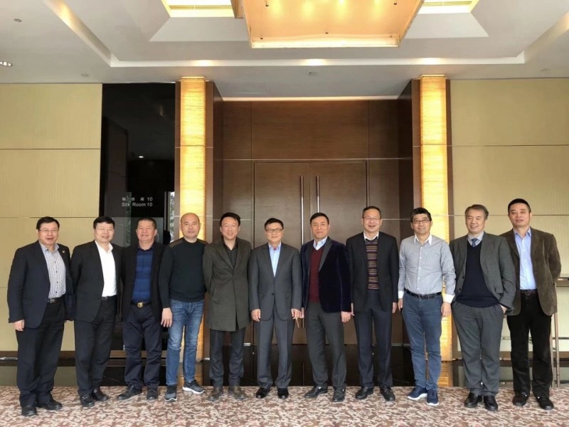 中民石材產(chǎn)業(yè)集團(tuán)董事長邱尚啟:石材產(chǎn)融科技創(chuàng)新整合者