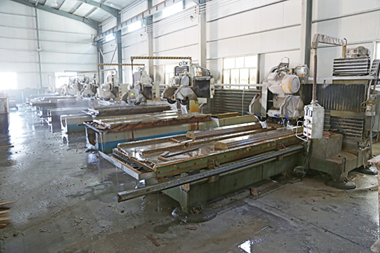 隆重介紹“卡拉麥里金”花崗巖礦主-新疆萬興卡麥礦業