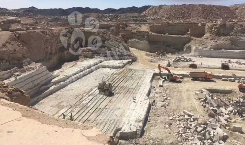 隆重介紹“卡拉麥里金”花崗巖礦主-新疆萬興卡麥礦業