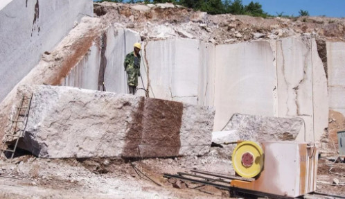 全國物流最早1月5號停止發貨!買石材請趁早!