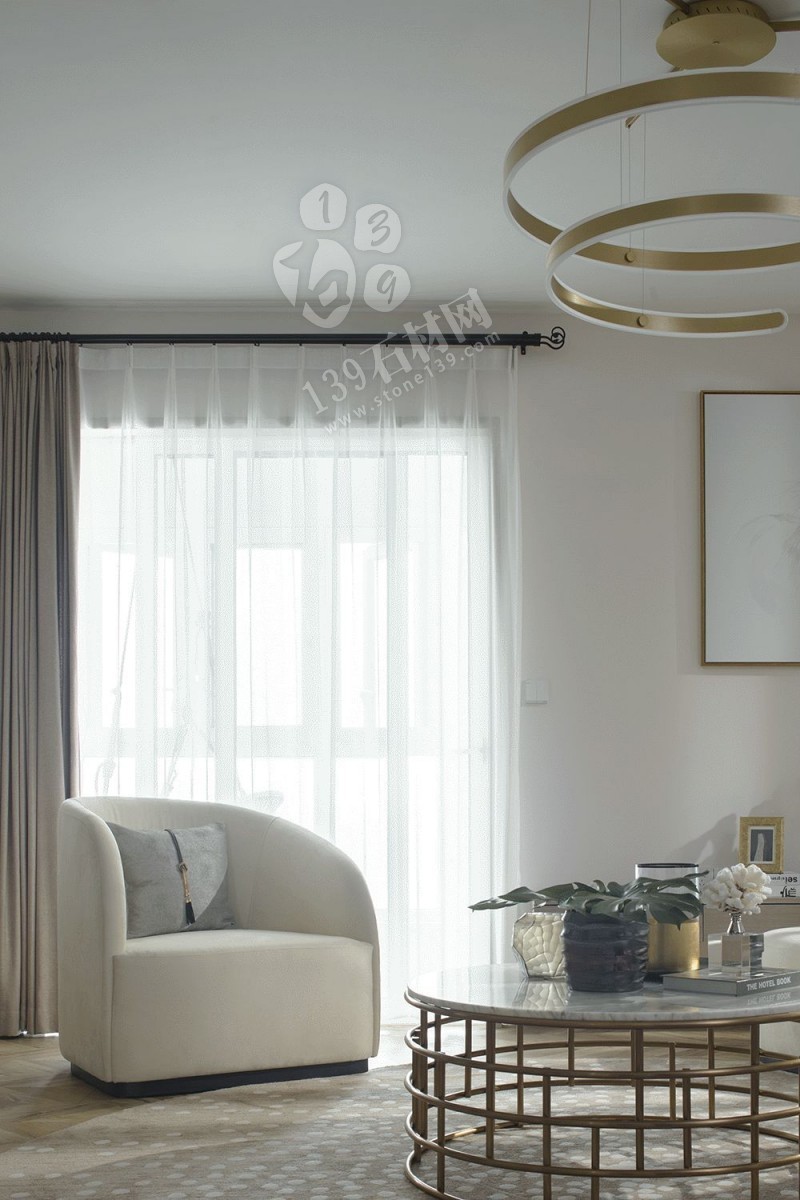 黃銅與大理石的組合 打造家居時尚