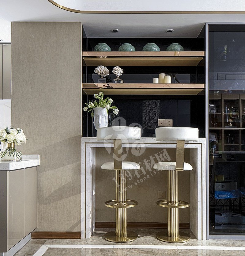 黃銅與大理石的組合 打造家居時尚