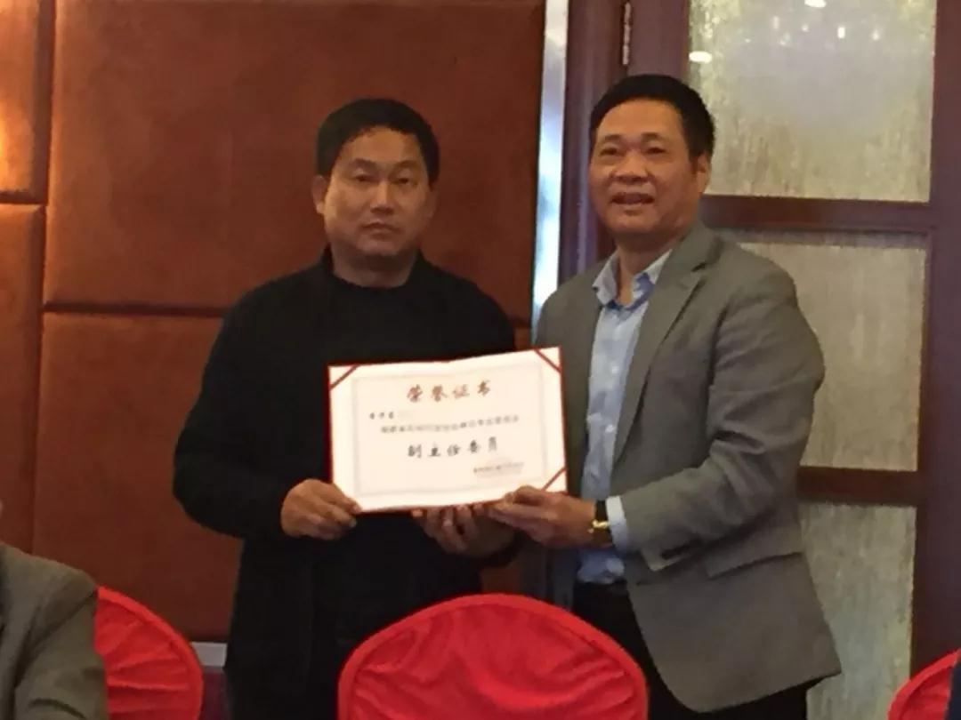 福建省石材行業協會第四屆二次理事(擴大)會在惠安召開 惠安召開福建省石材行業協會第四屆二次理事(擴大)會