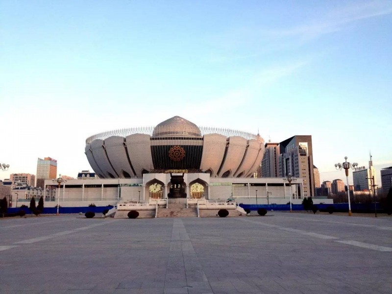 花瓣型石材幕墻背栓系統(tǒng)要點解析