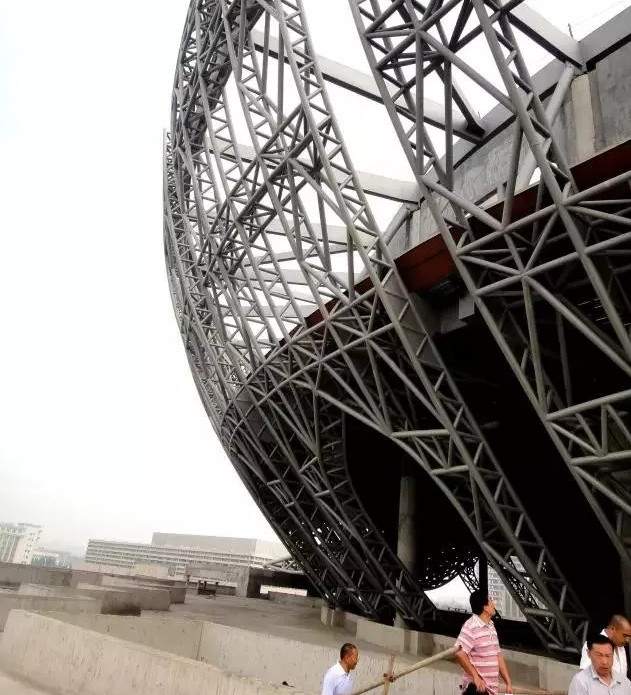 花瓣型石材幕墻背栓系統(tǒng)要點解析