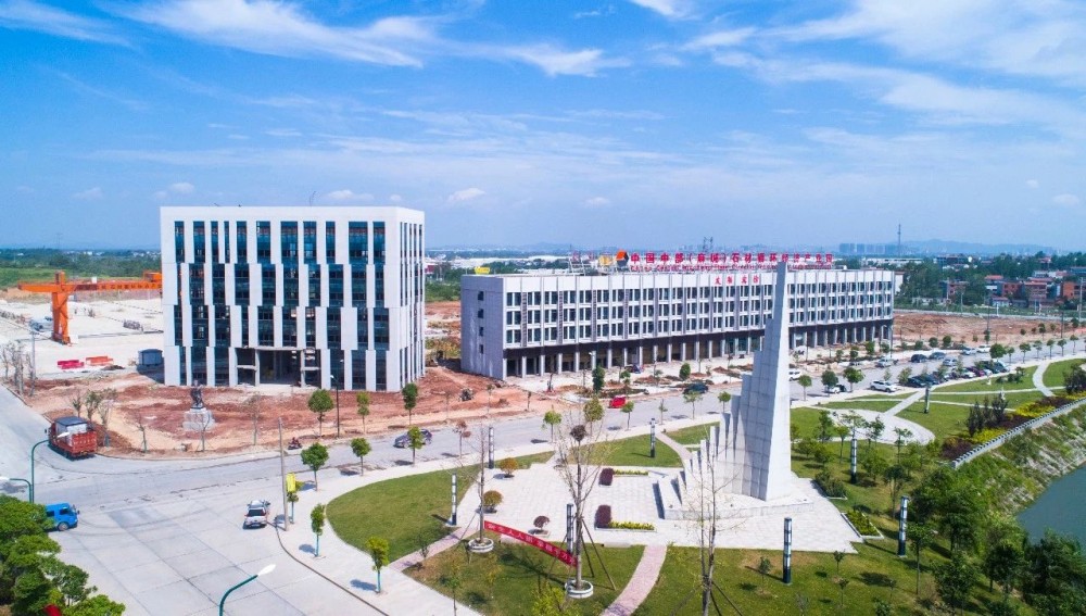 支持石材產(chǎn)業(yè)發(fā)展連續(xù)三年寫入麻城政府工作報(bào)告