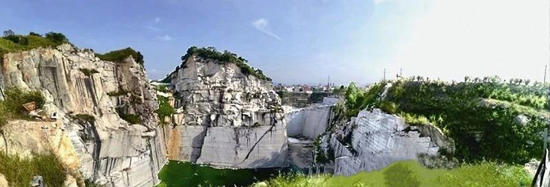 福建漳州臺商投資區石材礦山復綠變身礦坑酒店、礦坑公園