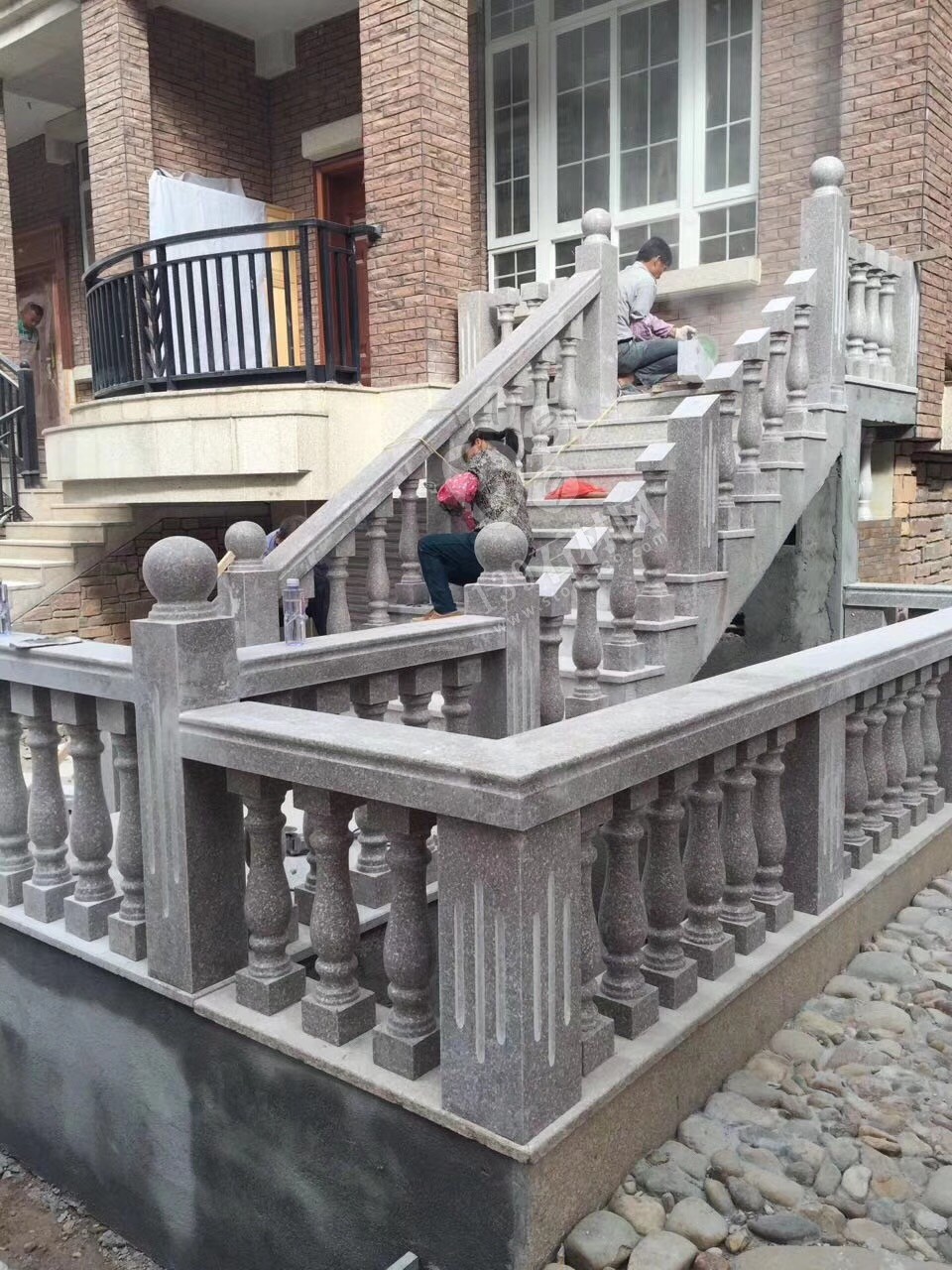 田中石材異形廠主營石材圓柱、石材雕刻、石材欄桿、圓球、擋車石、線條、異形