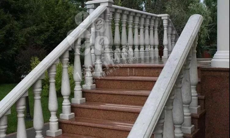 天然石材欄桿介紹及安裝方法和注意事項 石材欄桿