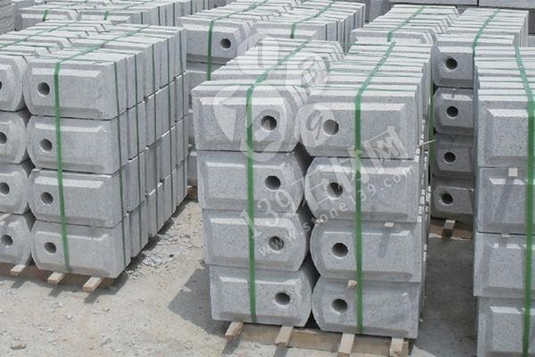 湖南平江縣榮發(fā)石材主營花崗巖小冰花、湖南芝麻灰(灰麻)石材