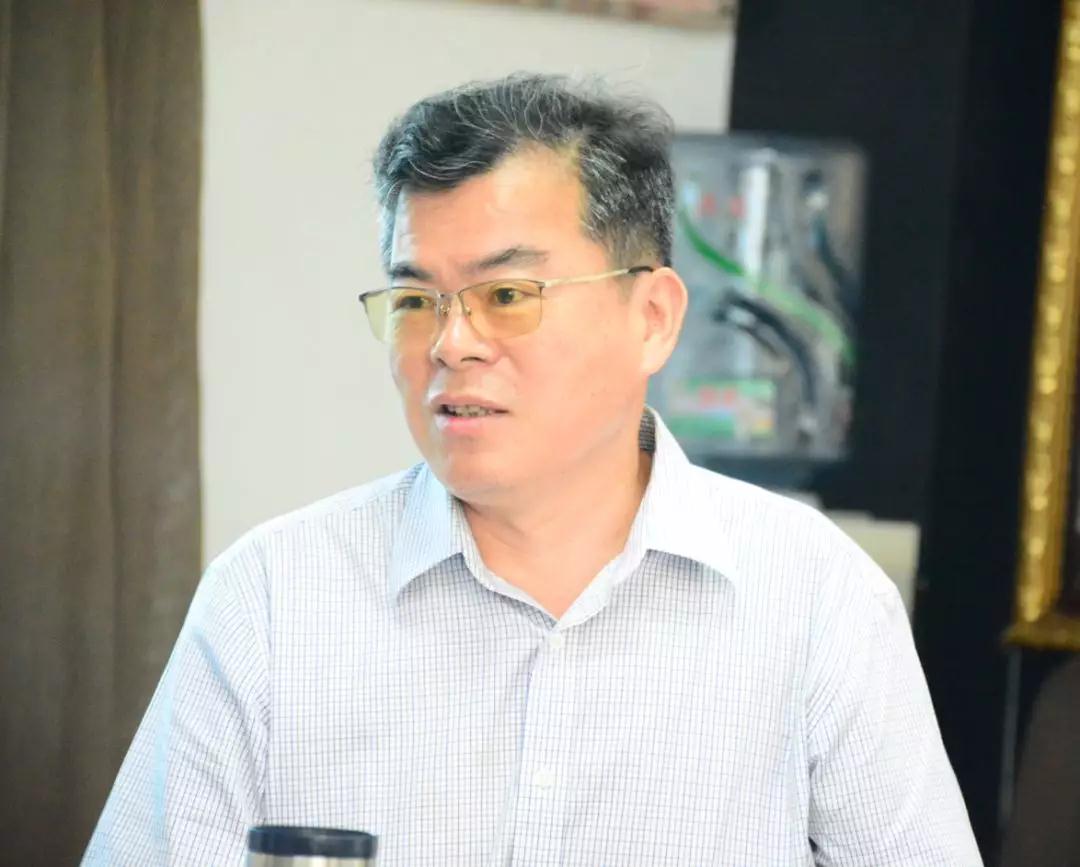 《石材工業(yè)“十四五”發(fā)展規(guī)劃》調(diào)研會議在華輝石業(yè)股份召開 《石材工業(yè)“十四五”發(fā)展規(guī)劃》調(diào)研會議現(xiàn)場