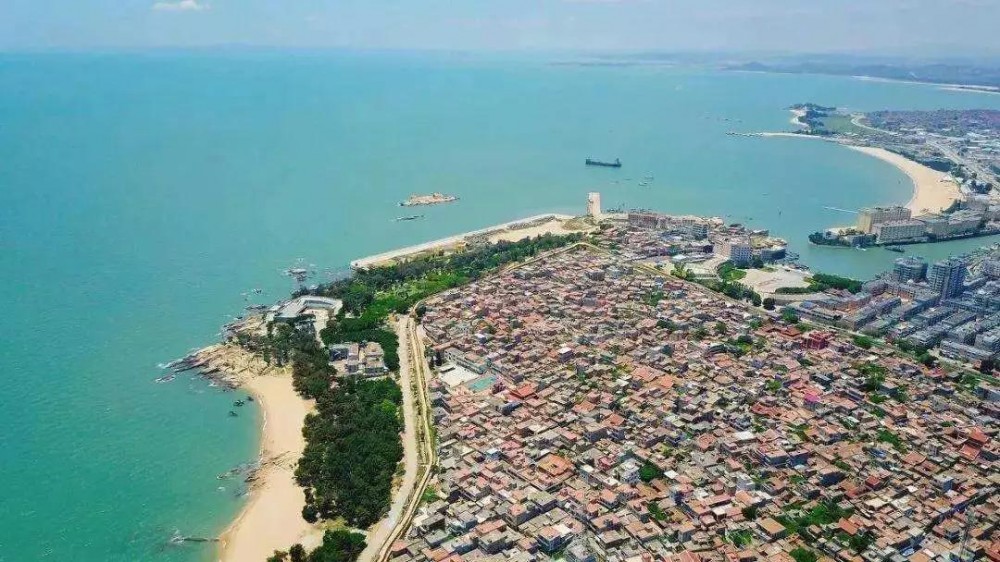 緊急喊停!志愿者投訴惠安海岸線遭開發(fā)商違規(guī)開采石材