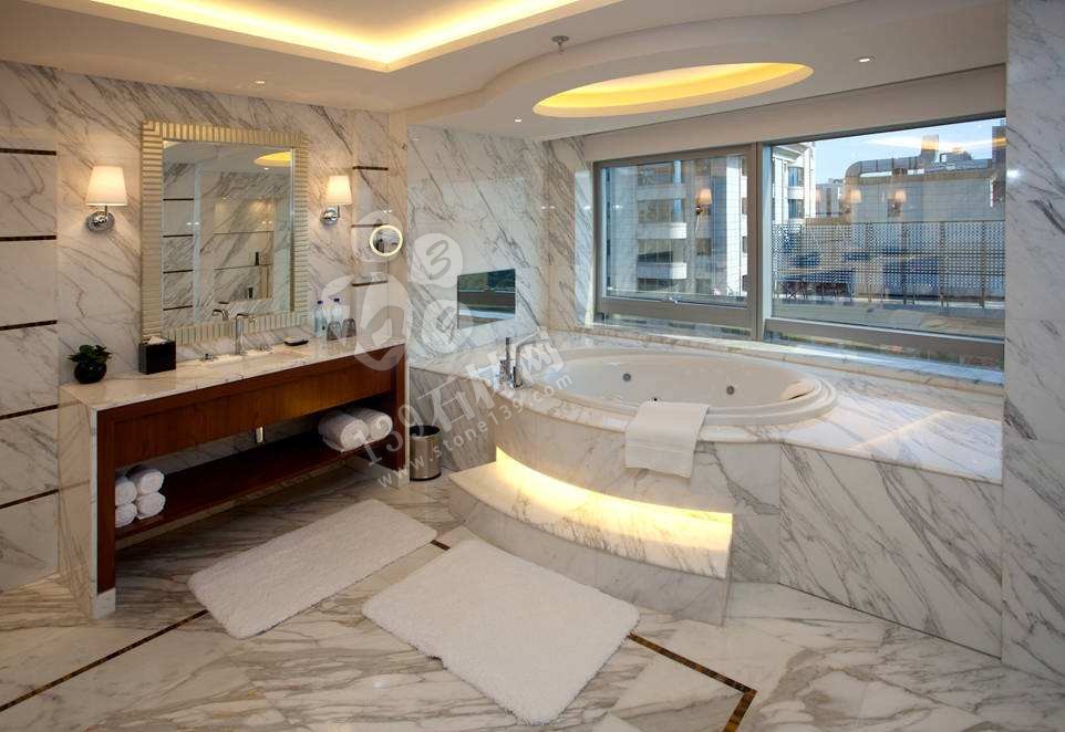 白色大理石極品兩三萬一平，價(jià)格翻五六倍，為何如此暢銷？