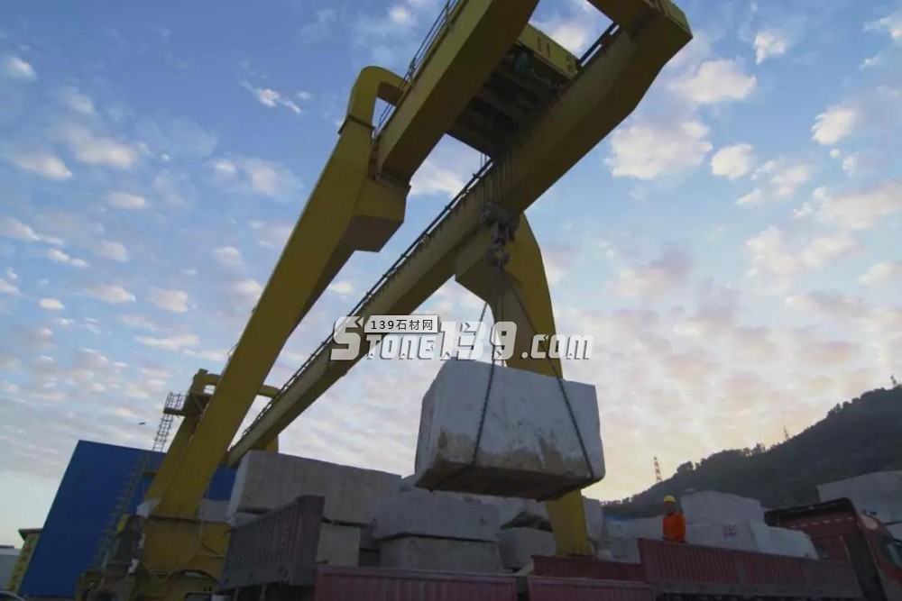 石材人必看:隱藏在企業的十二大“隱形成本” 石材荒料堆場