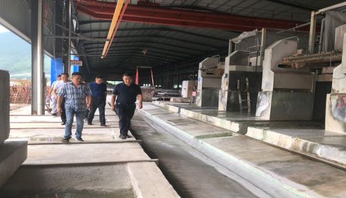 【巨鼎實業】貴州思南縣委副書記、縣長席龍海一行  蒞臨我司參觀調研