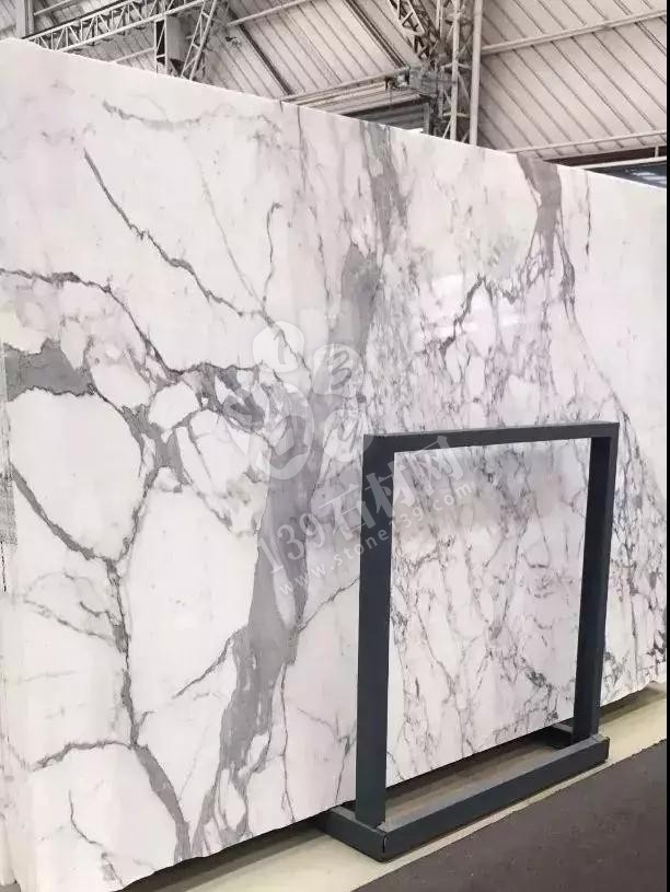 雪花白 雅士白 爵士白 魚肚白 中花白等白色大理石的養護知識