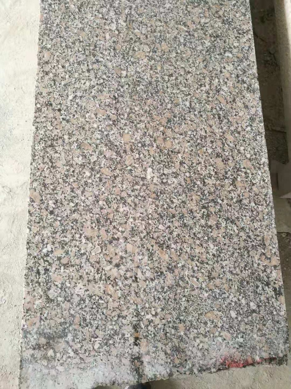 【河南內鄉永發石材廠】年產5000立方米梨花白花崗巖板材及配套產品