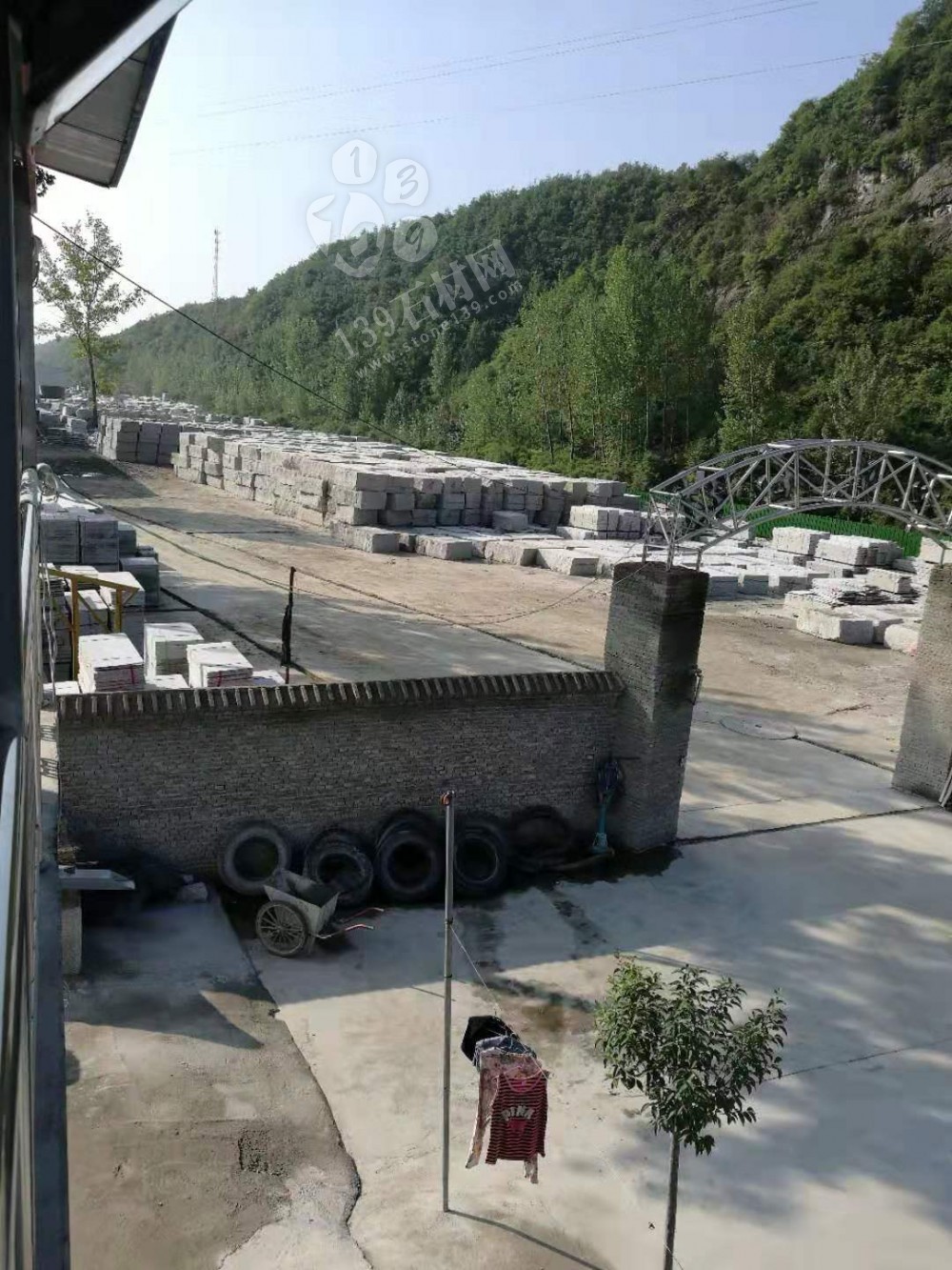 【河南內鄉永發石材廠】年產5000立方米梨花白花崗巖板材及配套產品