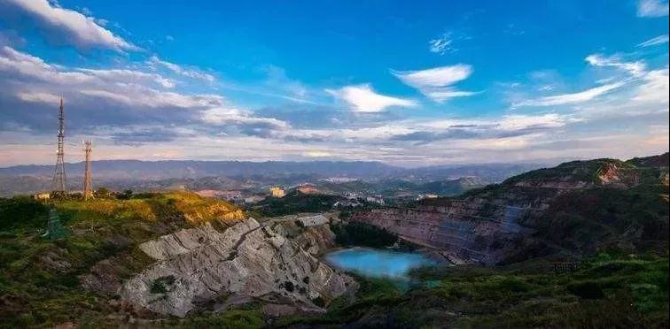 2019全國礦山開始網上登記,未來石材行業將更為規范。