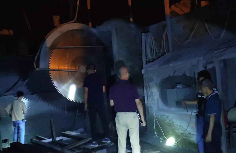 福鼎生態環境局突擊檢查石材企業,推進石材行業升級工作