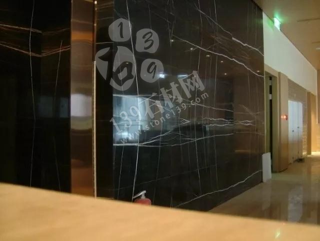 黑色石材帶根的三個(gè)品種(黑白根、茶玉、勞倫黑金)對(duì)比介紹