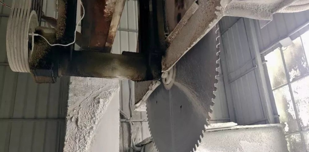 山東招遠(yuǎn)張星鎮(zhèn)10月9日起對(duì)石材加工企業(yè)進(jìn)行整治提升！