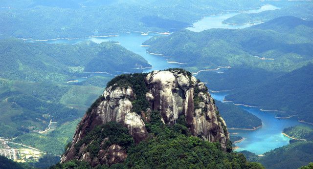 記福建永定紅石材產地洪山鄉換水: 紅色石材 綠色發展