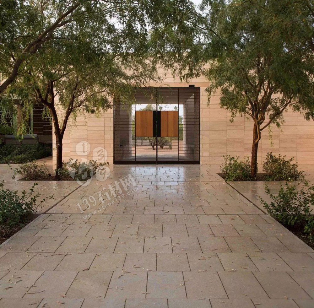 為什么洞石這么受歡迎,看看這個全石材裝飾您應該有答案了