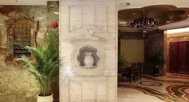 石材人來(lái)廈門都喜歡睡這個(gè)酒店,原因是為了看豪華的石材